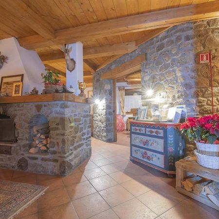 Hotel Rascard Valtournenche Eksteriør bilde