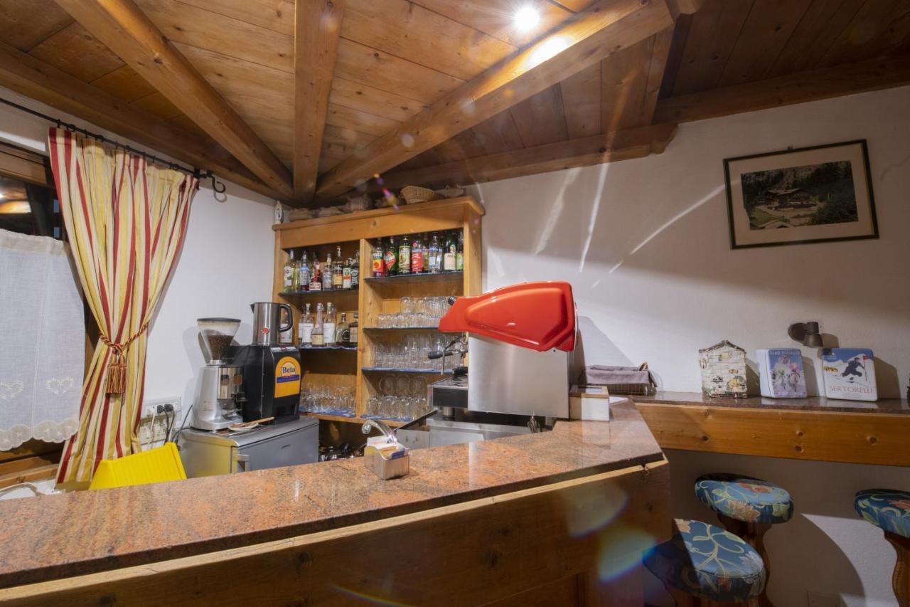 Hotel Rascard Valtournenche Eksteriør bilde