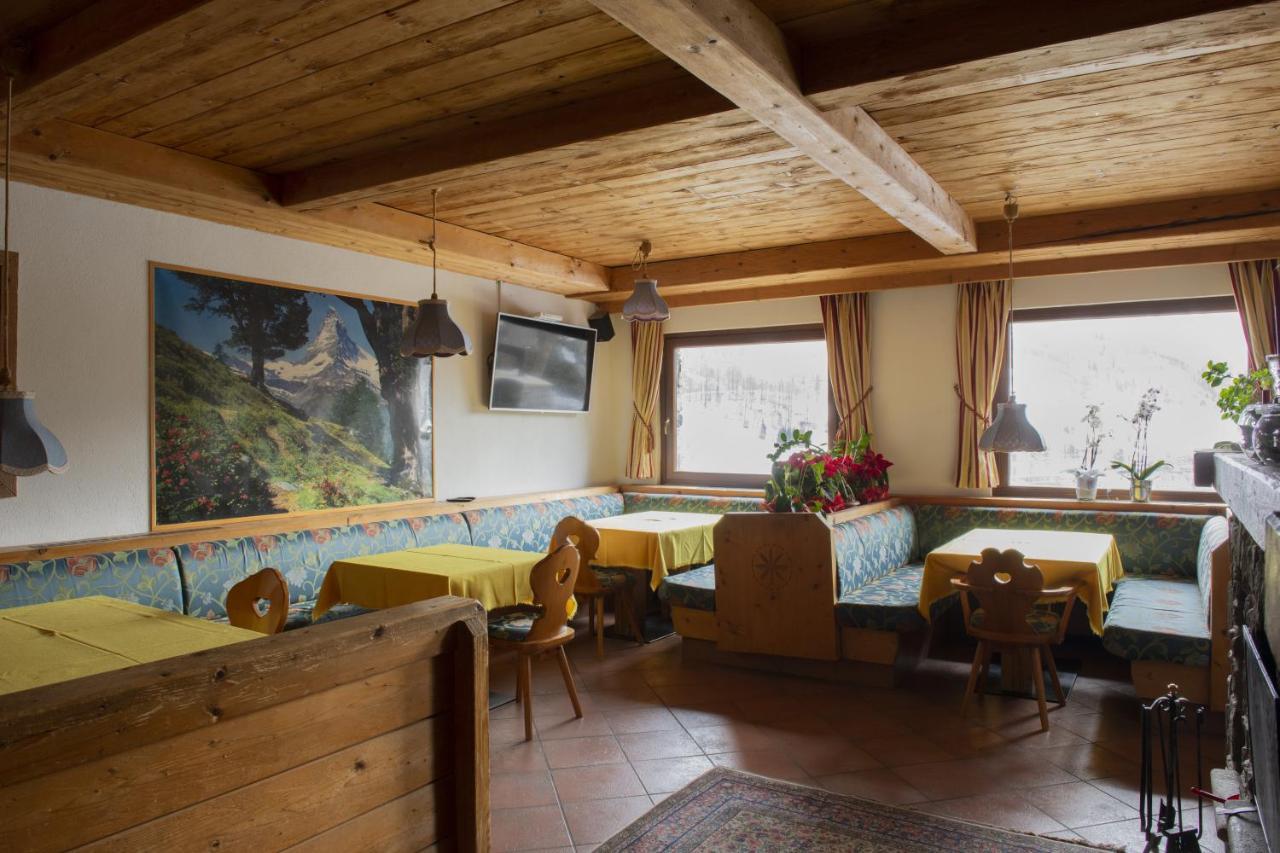 Hotel Rascard Valtournenche Eksteriør bilde