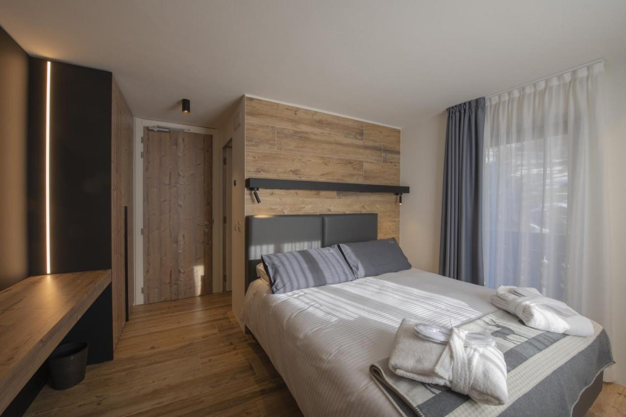 Hotel Rascard Valtournenche Eksteriør bilde