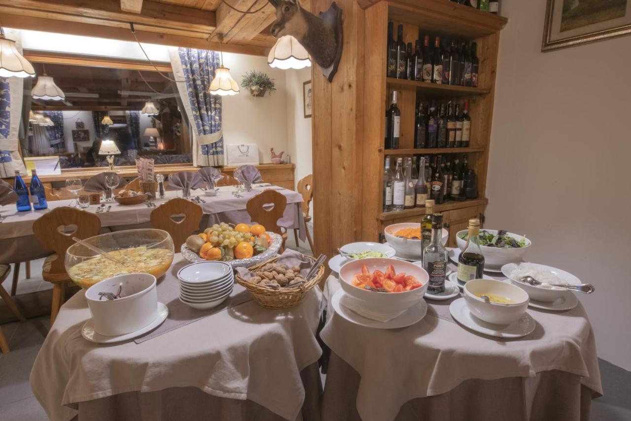 Hotel Rascard Valtournenche Eksteriør bilde